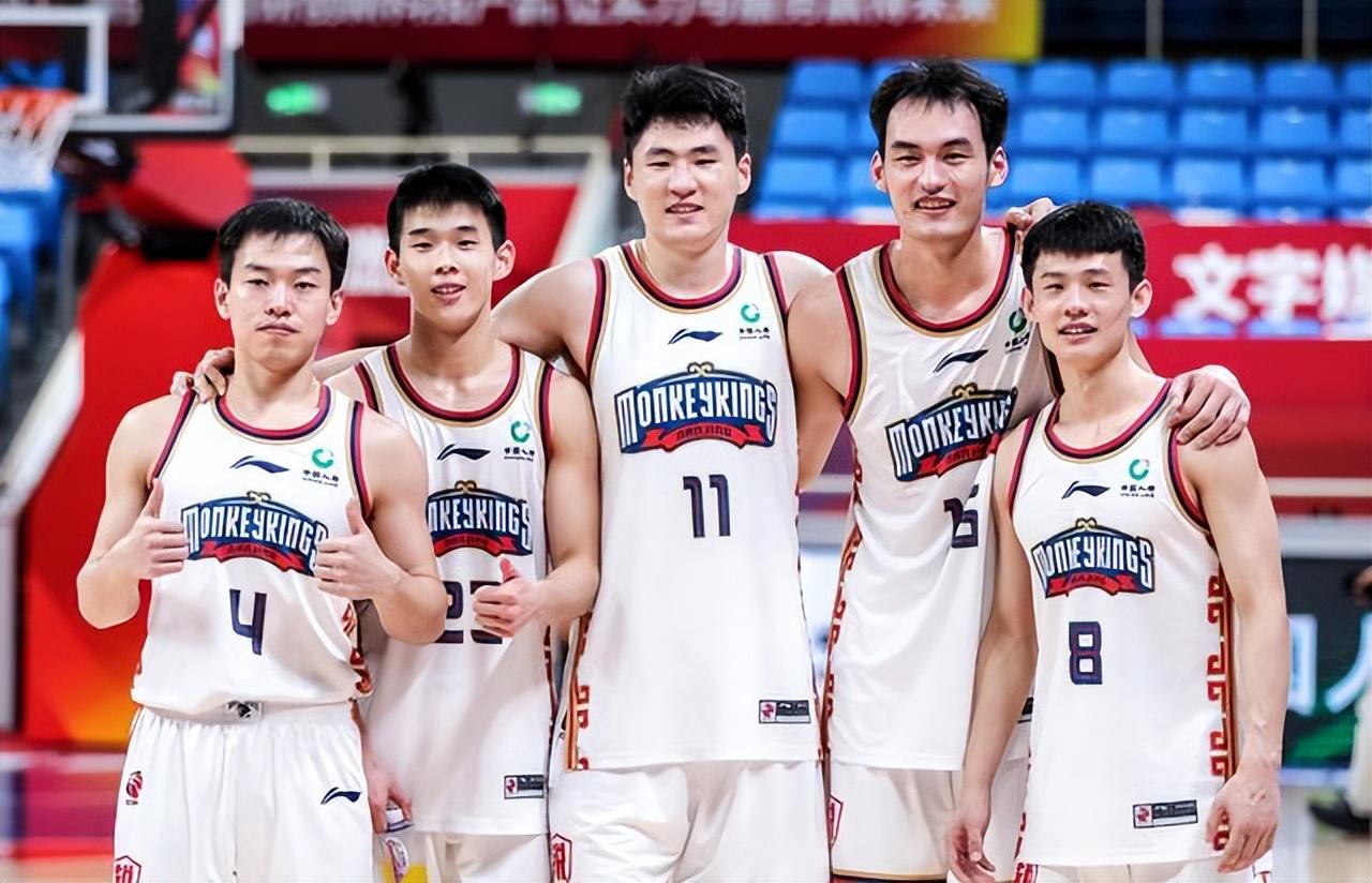 球队阵容整体升级,迎来新的希望 球队阵容整体升级,迎来新的希望