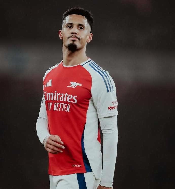 阿森纳小胜晋级,险而又险的简单介绍 阿森纳小胜晋级,险而又险的简单介绍