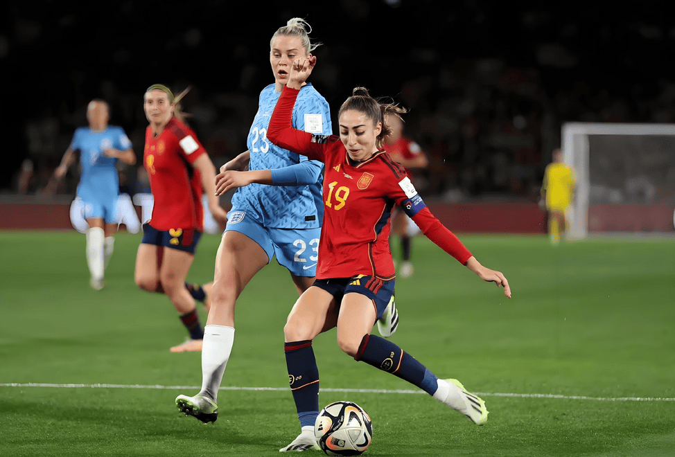 西班牙国家女子足球队保持接连不败的战绩的简单介绍