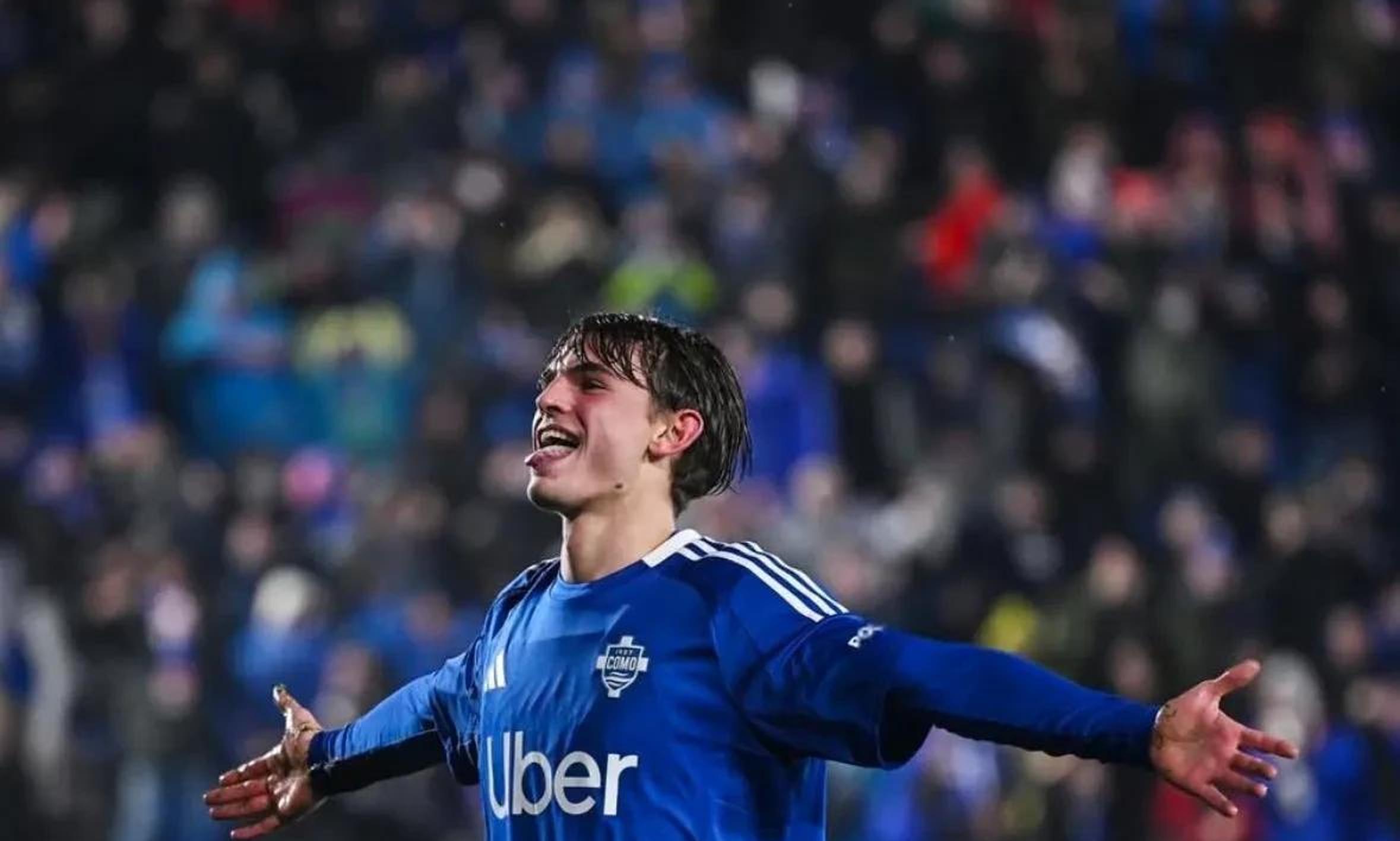 意甲天才新星崭露头角,助力球队登顶 意甲天才新星崭露头角,助力球队登顶