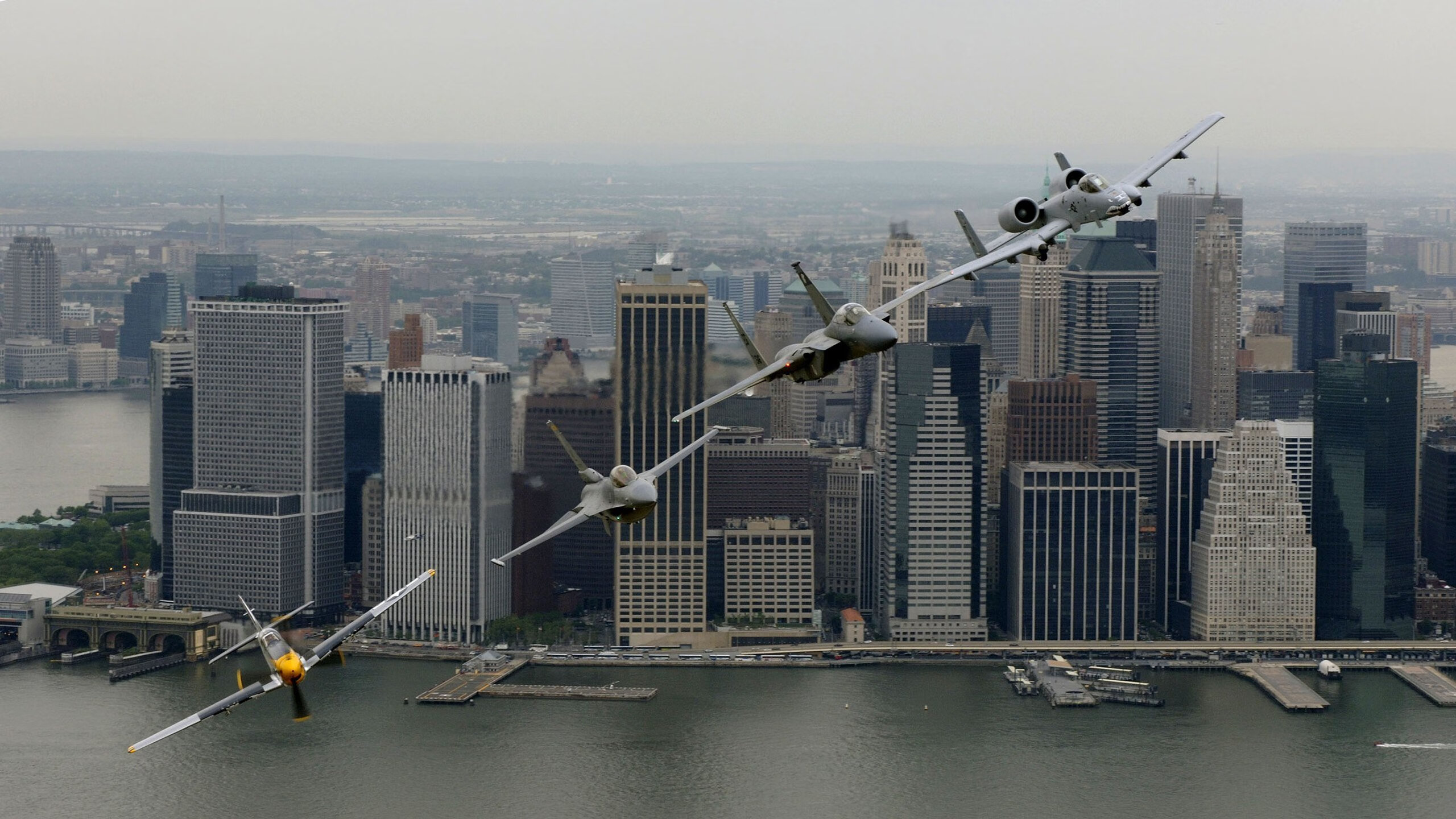 狂轰62分创生涯新高!库里数据全面爆炸带队击溃篮网